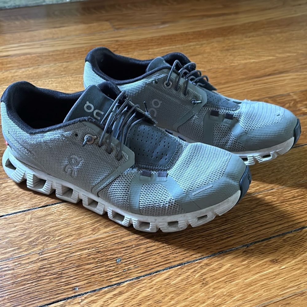 Oncloud Running Shoes